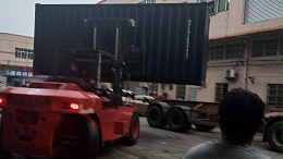 意昂2海水淡化设备-